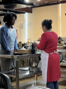 Foreign Tourists Should Know Before an Indian Cooking Class